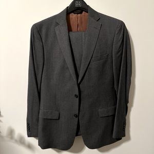 Men’s Joseph A Bank Grey 40 Regular Suit